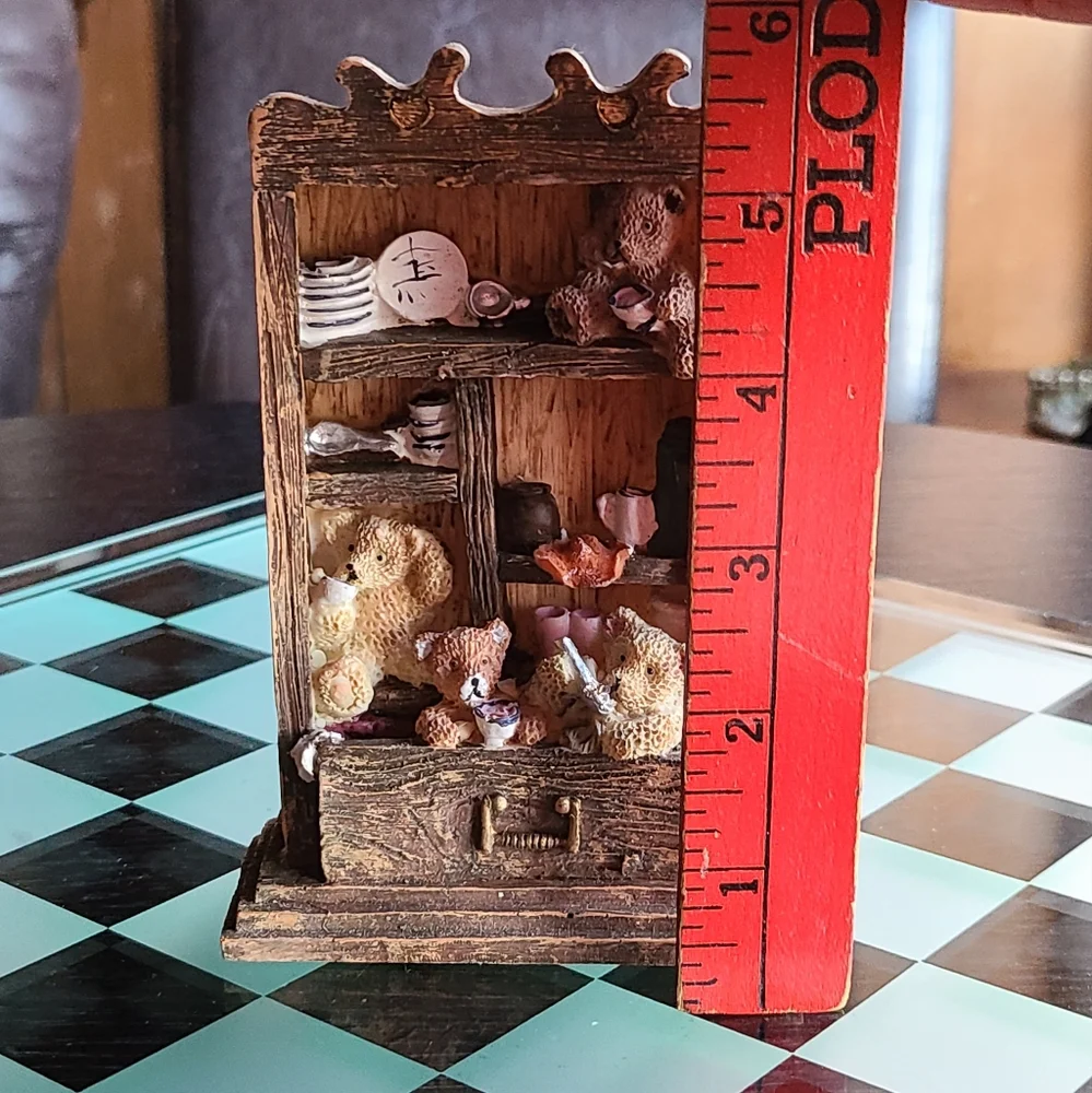 Doll House Furniture Cabinet Armoire Hard Plastic Teddy Bears D… - Picture 12 of 12